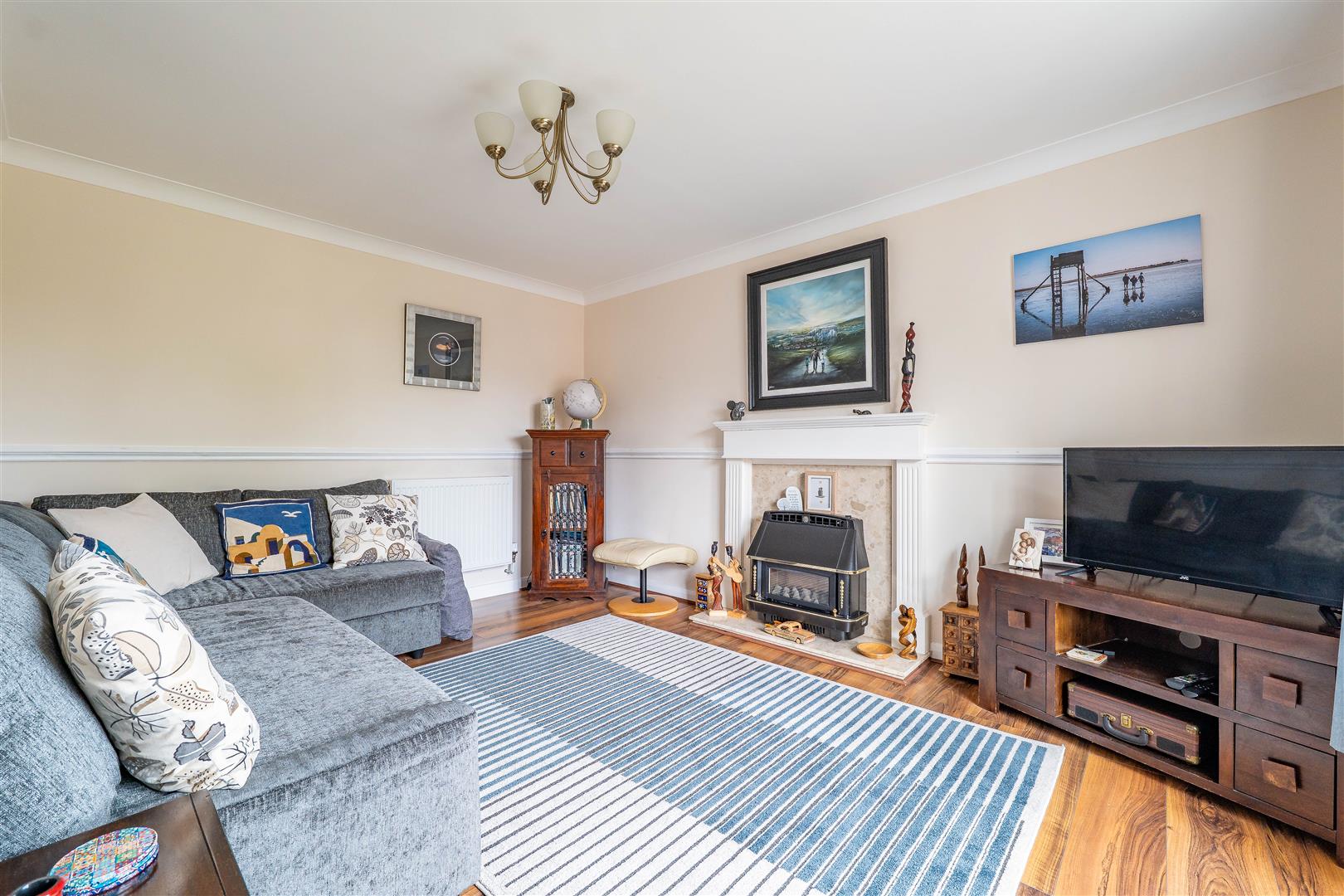 4 bed property in Devonport Close, Preston